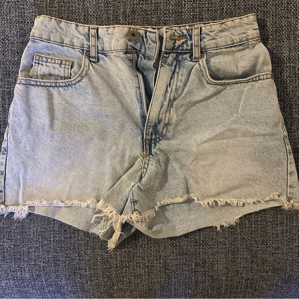 Cotton On Women’s High Rise Mom Denim Shorts